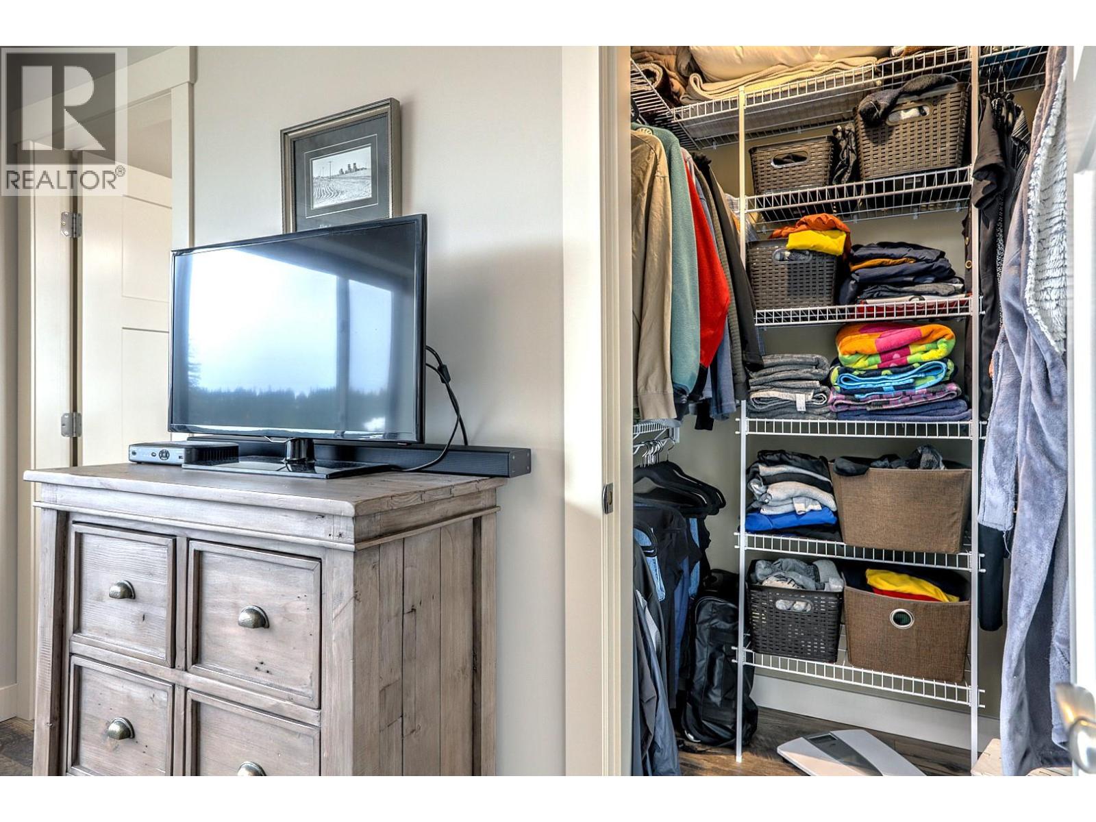 9834 Cathedral Drive, Silver Star, British Columbia  V1B 0S1 - Photo 64 - 10374000