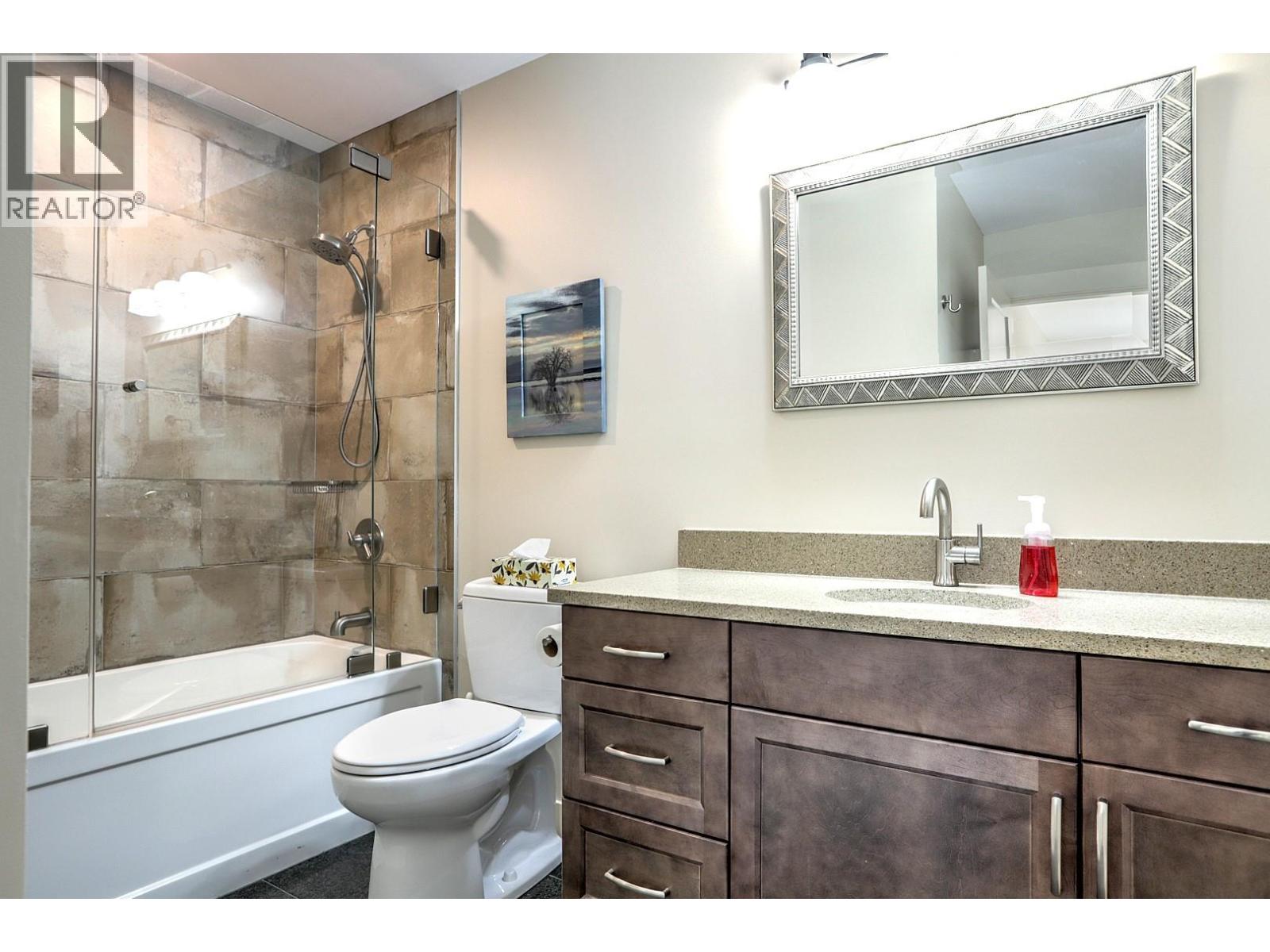 9834 Cathedral Drive, Silver Star, British Columbia  V1B 0S1 - Photo 53 - 10374000