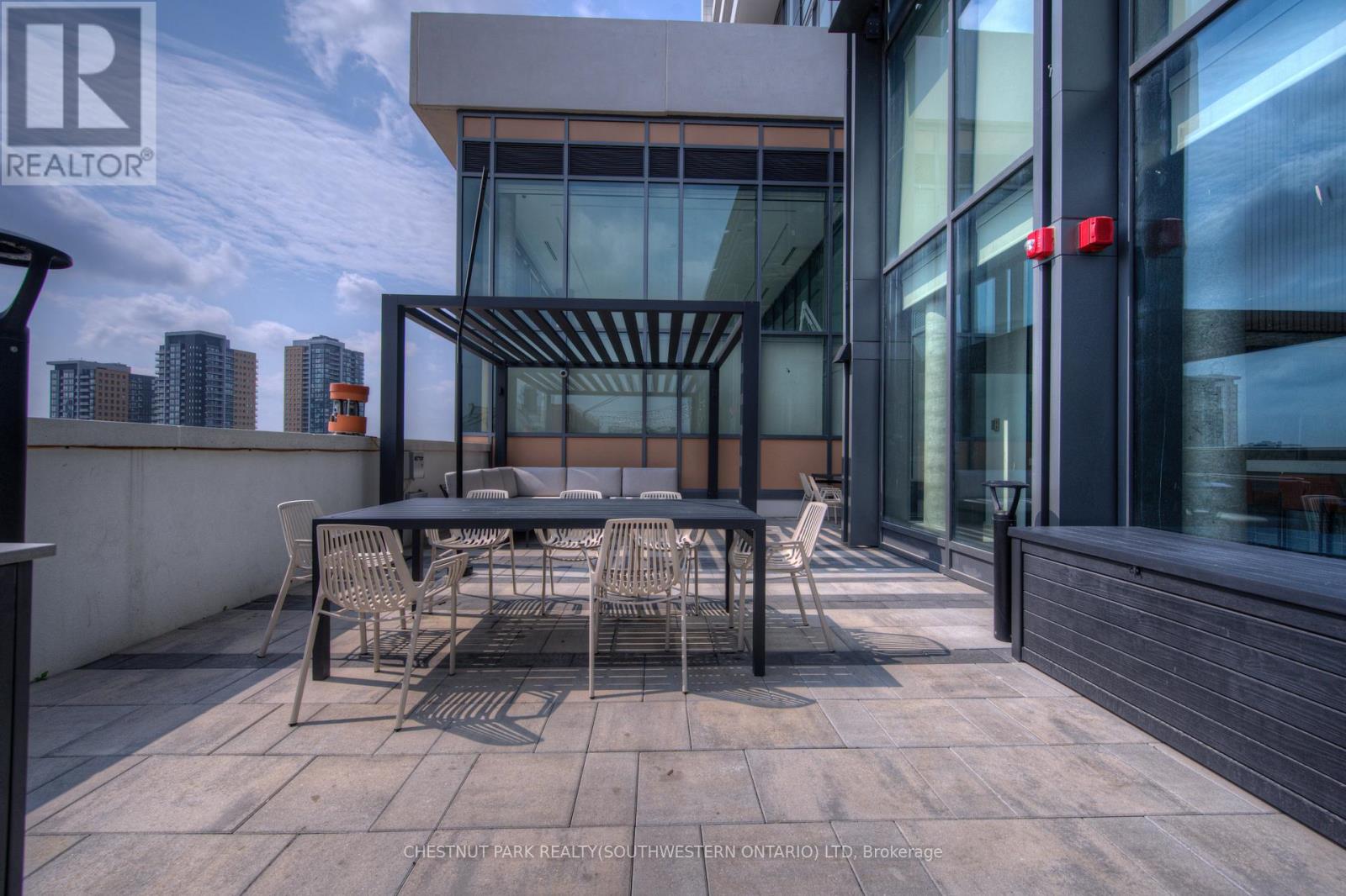 1704 - 15 Wellington Street, Kitchener, Ontario  N2G 0E4 - Photo 34 - X12733800