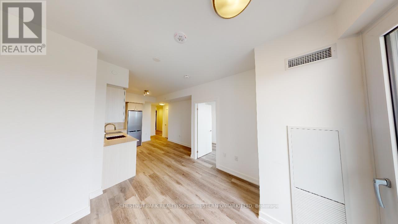 1704 - 15 Wellington Street, Kitchener, Ontario  N2G 0E4 - Photo 9 - X12733800