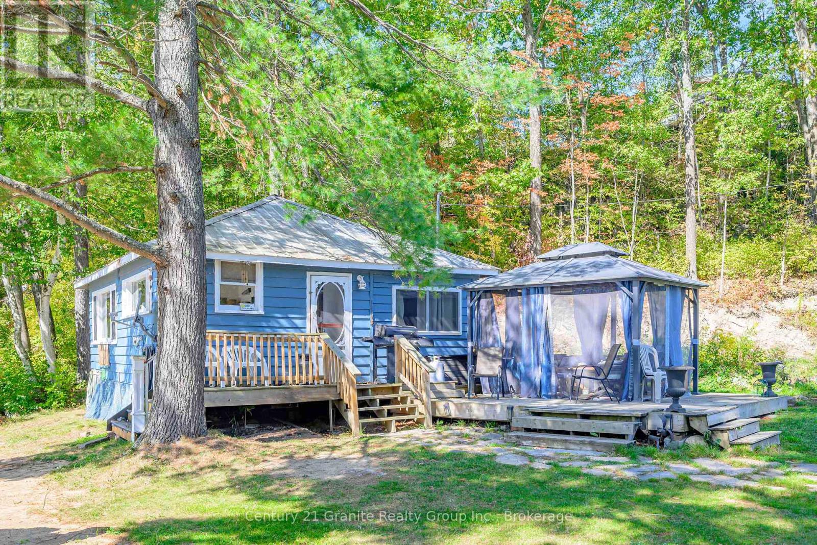 1230 Forsters Road, Minden Hills, Ontario  K0M 2K0 - Photo 13 - X12424049