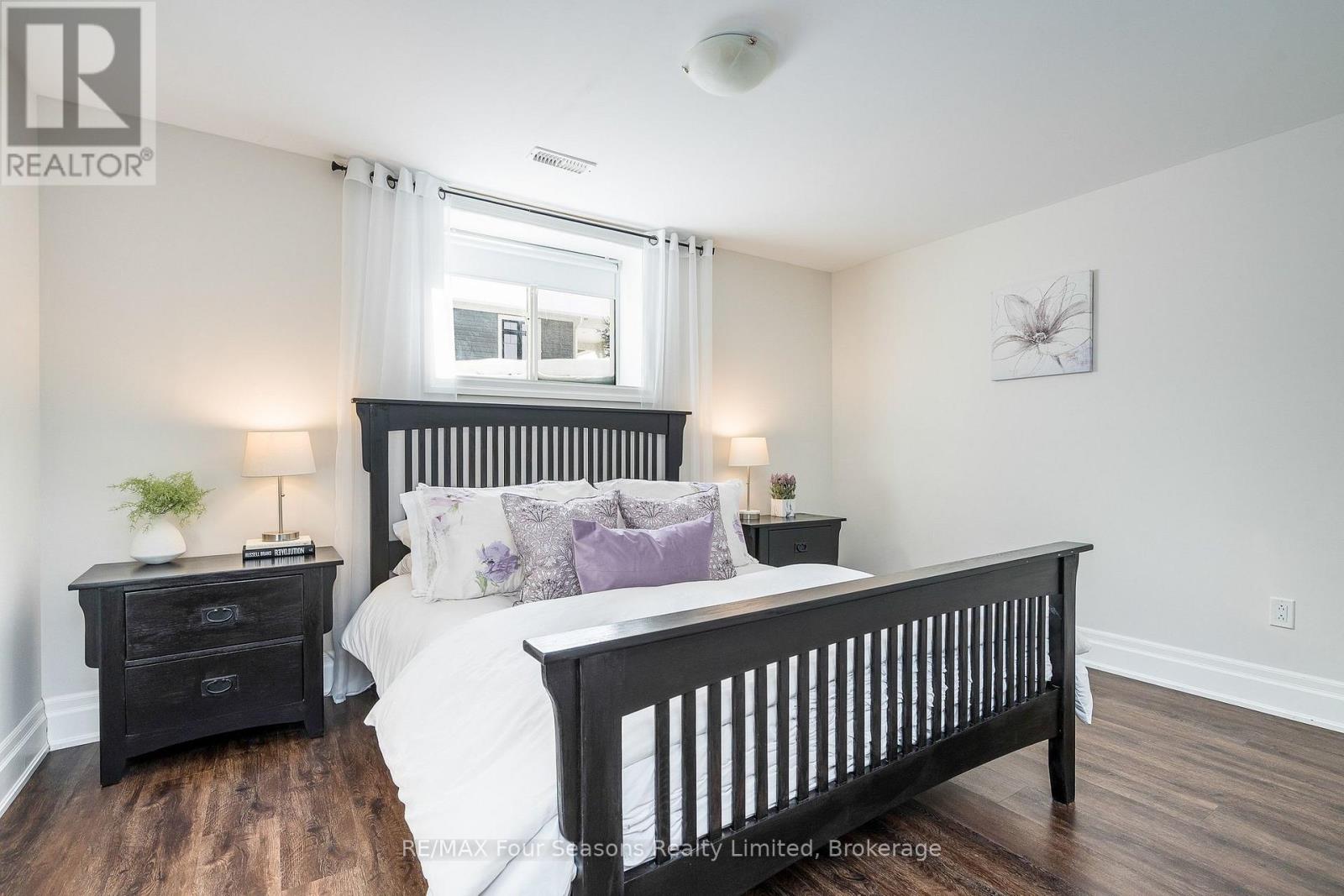 128 Timber Lane, Blue Mountains, Ontario  N0H 2P0 - Photo 25 - X12733962