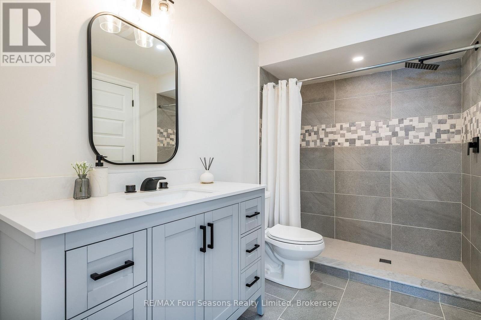 128 Timber Lane, Blue Mountains, Ontario  N0H 2P0 - Photo 26 - X12733962