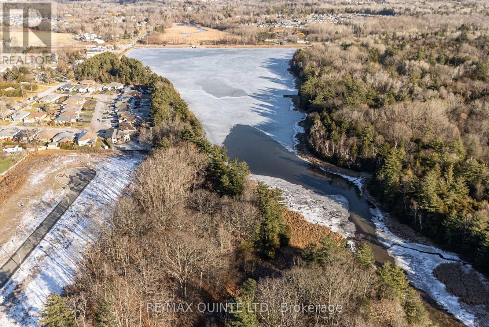 36 Exeter Court, Quinte West, Ontario  K8V 5P4 - Photo 19 - X12733840