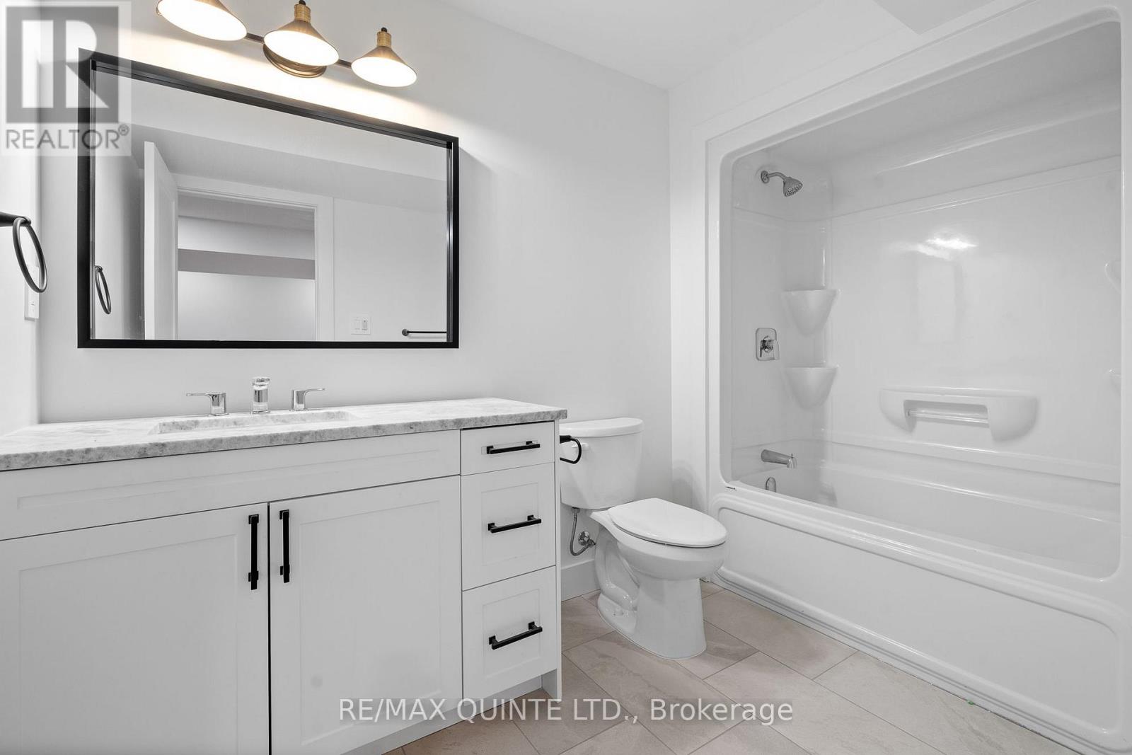 235 Michael's Way, Prince Edward County, Ontario  K0K 1L0 - Photo 32 - X12733868