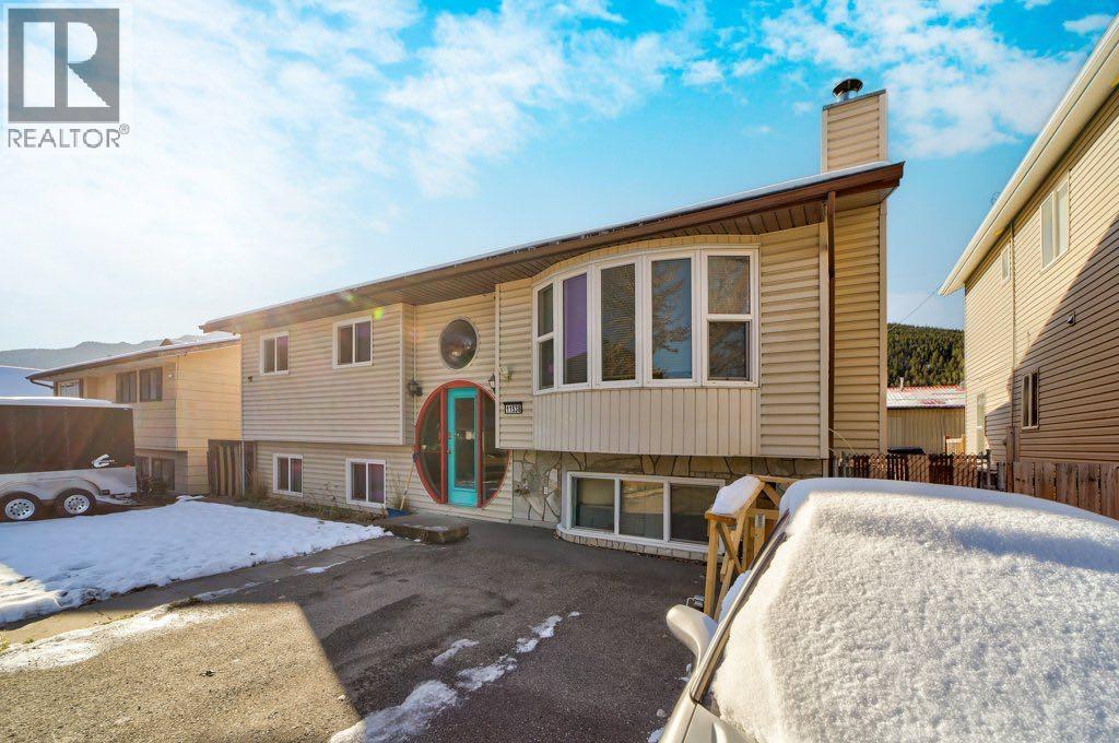 11538 21 Avenue, Blairmore, Alberta