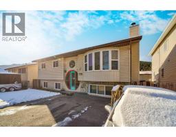 11538 21 Avenue, Blairmore, Alberta