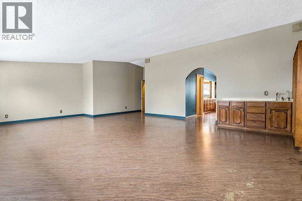 258100 16 Street E, De Winton, Alberta  Y1S 3M1 - Photo 29 - A2272630