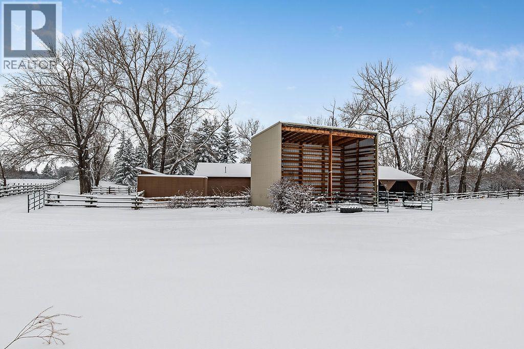 258100 16 Street E, De Winton, Alberta  Y1S 3M1 - Photo 36 - A2272630