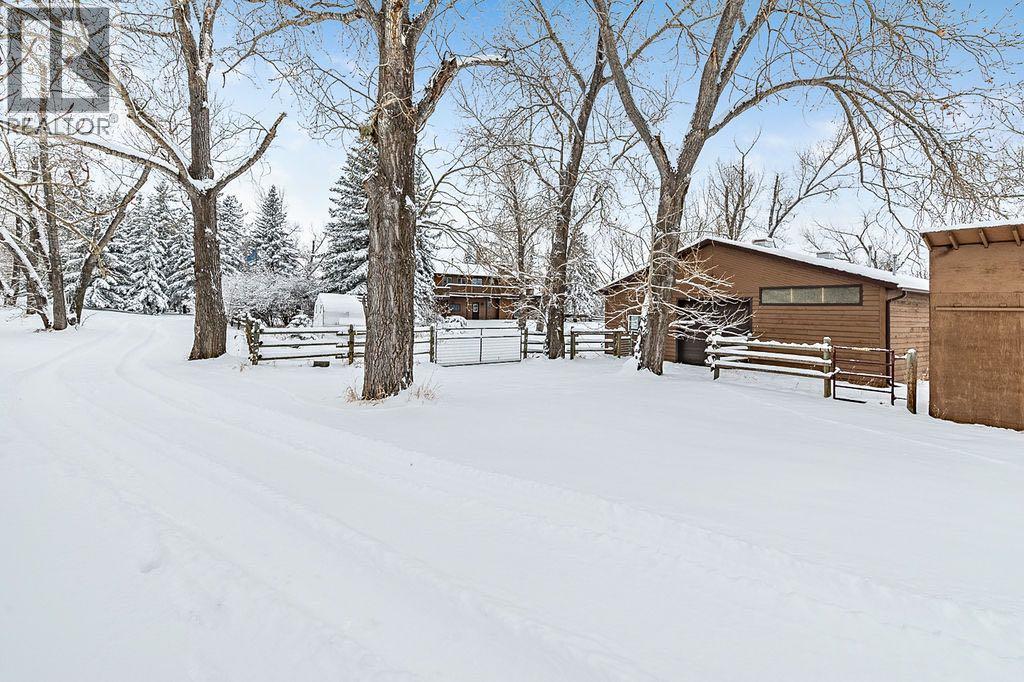 258100 16 Street E, De Winton, Alberta  Y1S 3M1 - Photo 48 - A2272630