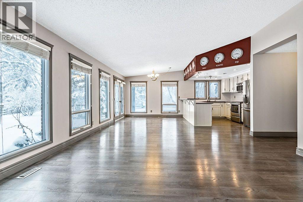 258100 16 Street E, De Winton, Alberta  Y1S 3M1 - Photo 10 - A2272630