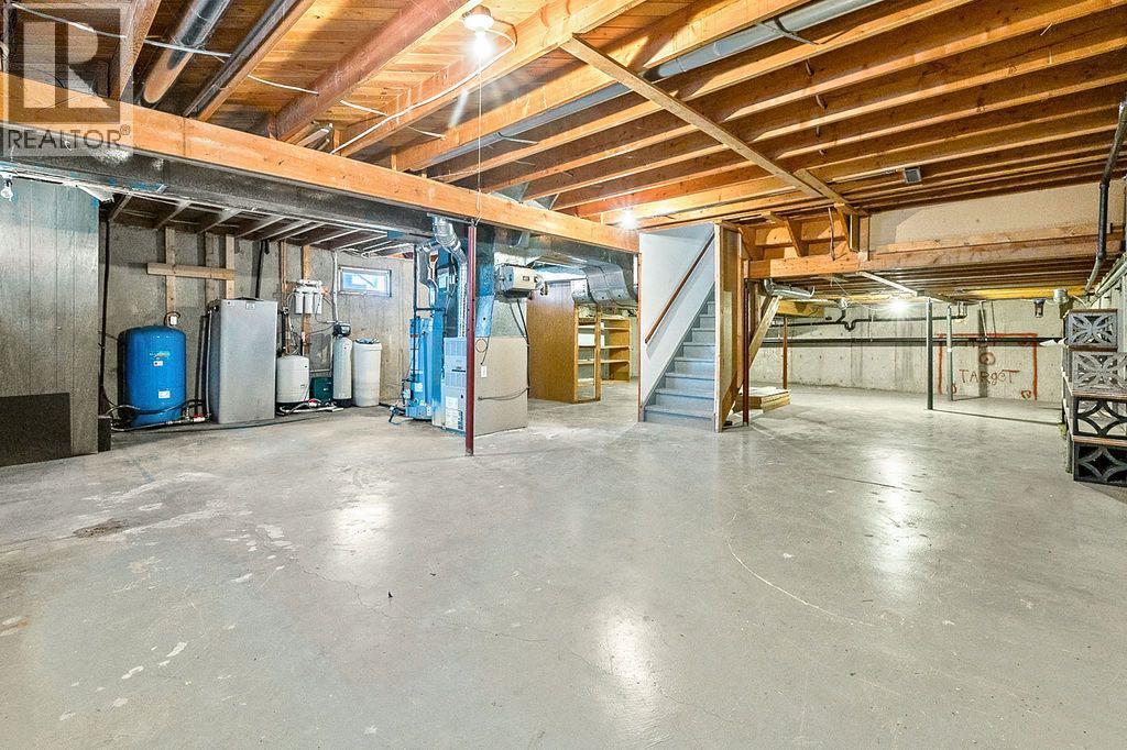 258100 16 Street E, De Winton, Alberta  Y1S 3M1 - Photo 31 - A2272630