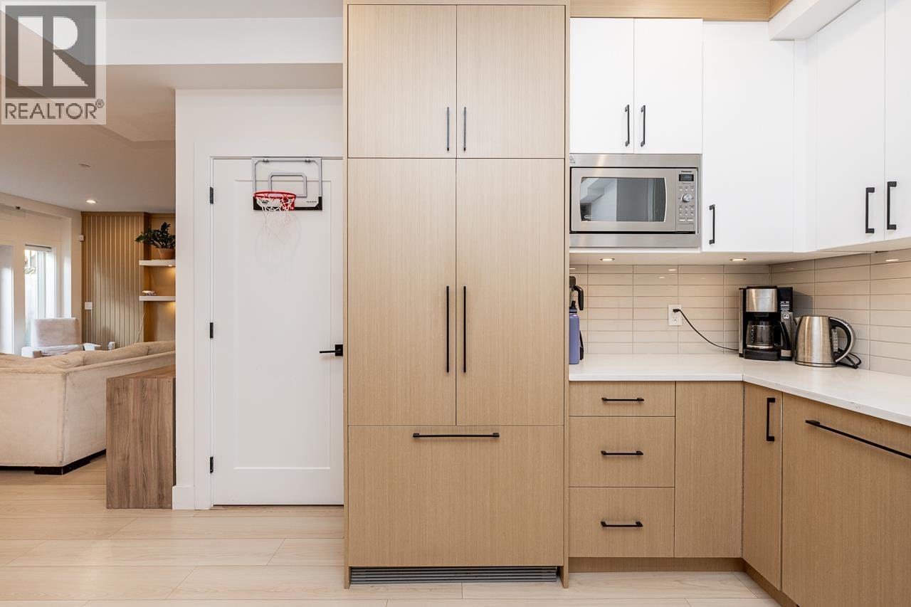 3896 Welwyn Street, Vancouver, British Columbia  V5N 3Y9 - Photo 10 - R3083649