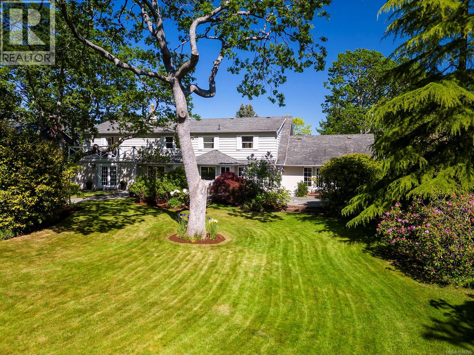 3150 Norfolk Rd, Oak Bay, British Columbia  V8R 6H4 - Photo 75 - 1024286