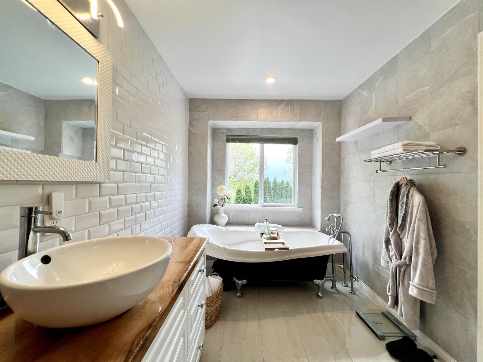 20683 66a Avenue, Langley, British Columbia  V2Y 2Y4 - Photo 17 - R3083859