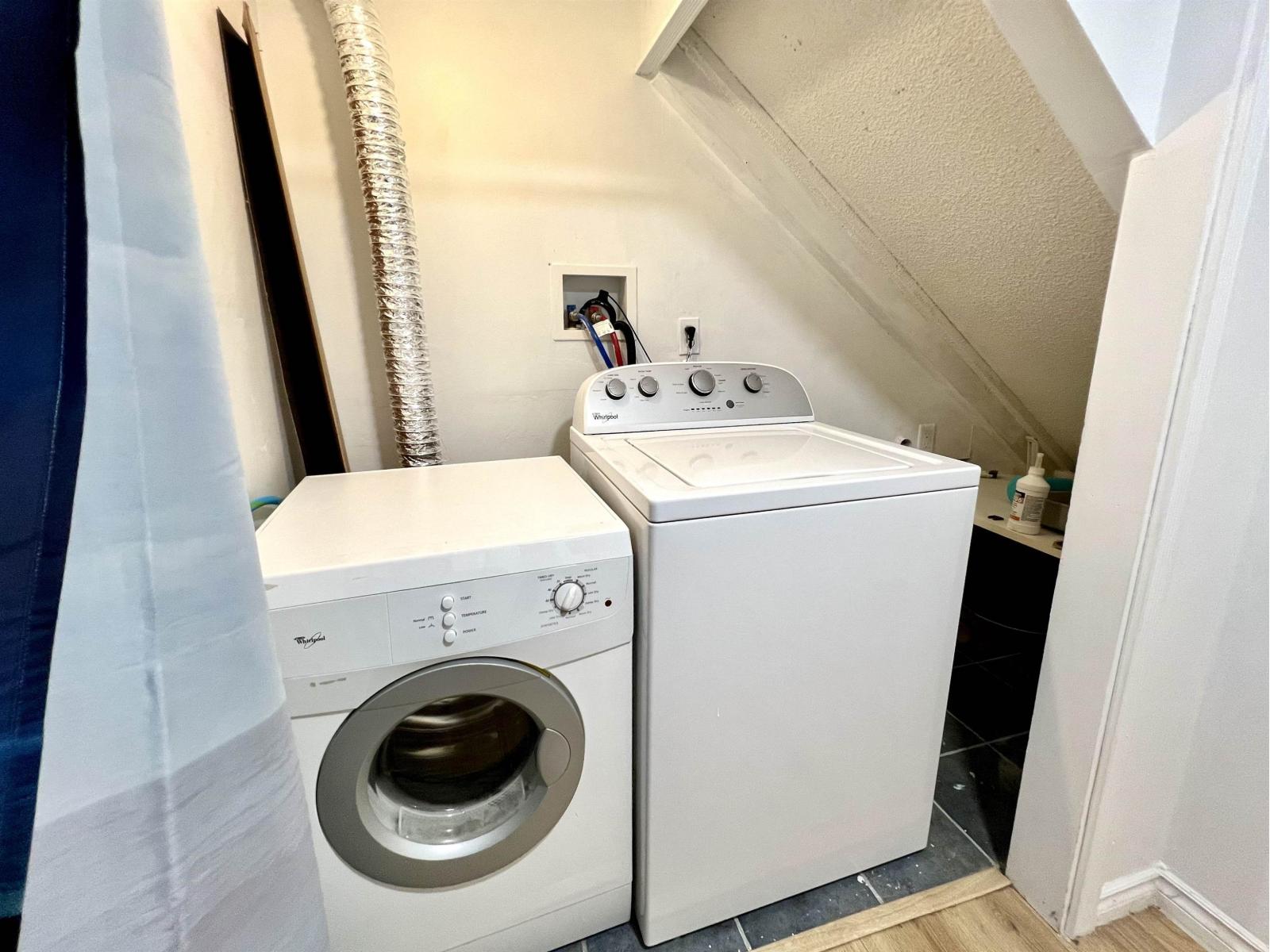 20683 66a Avenue, Langley, British Columbia  V2Y 2Y4 - Photo 30 - R3083859