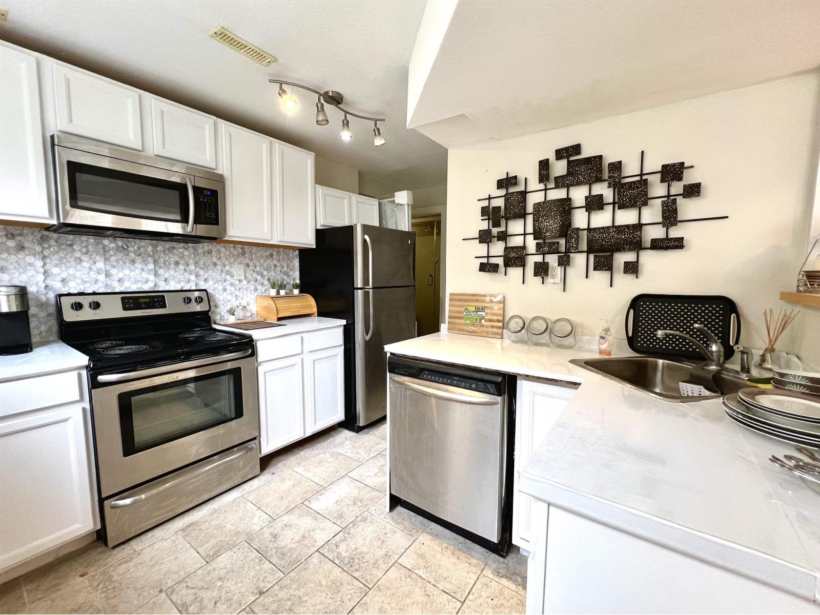 20683 66a Avenue, Langley, British Columbia  V2Y 2Y4 - Photo 25 - R3083859