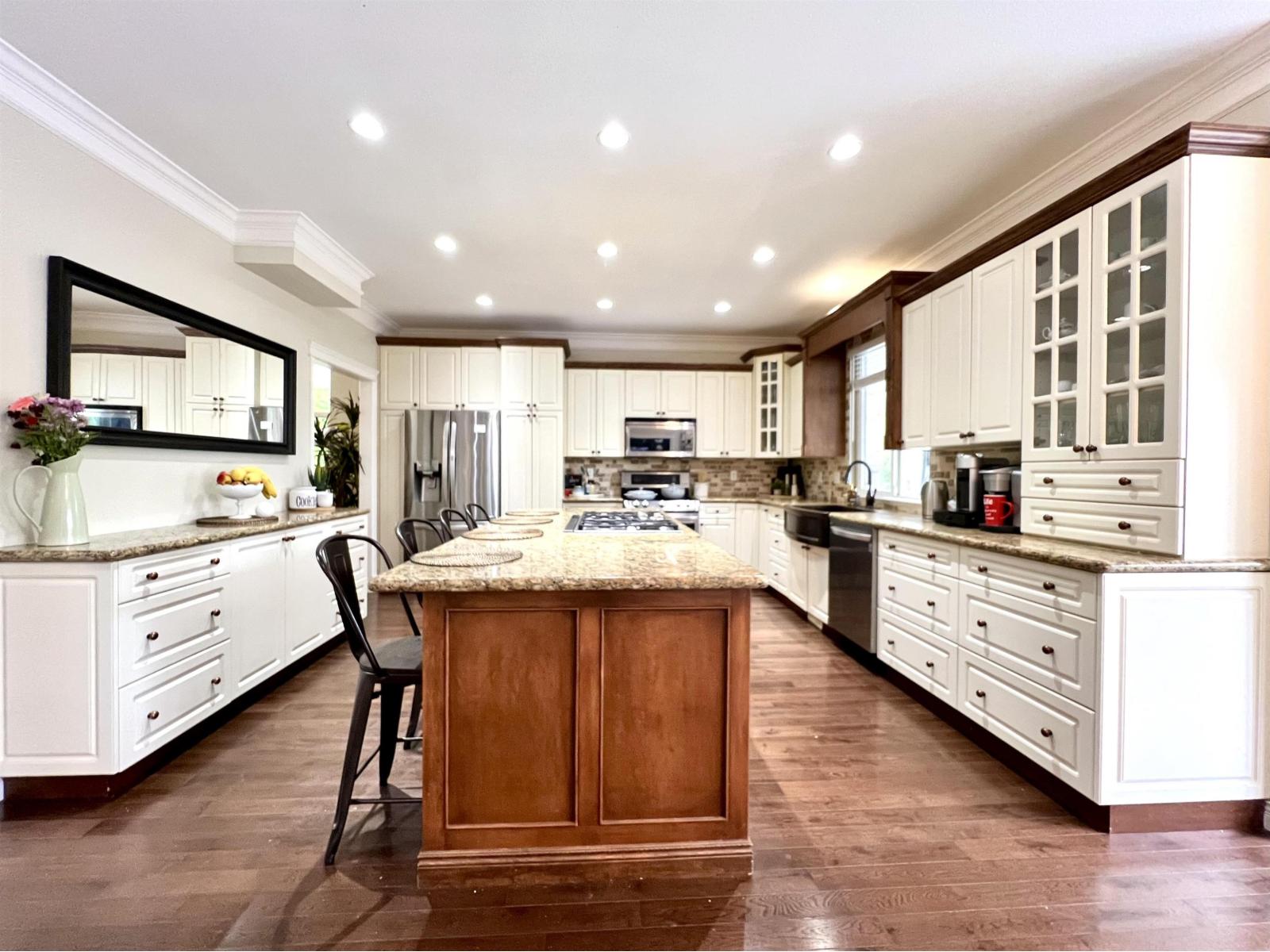 20683 66a Avenue, Langley, British Columbia  V2Y 2Y4 - Photo 7 - R3083859