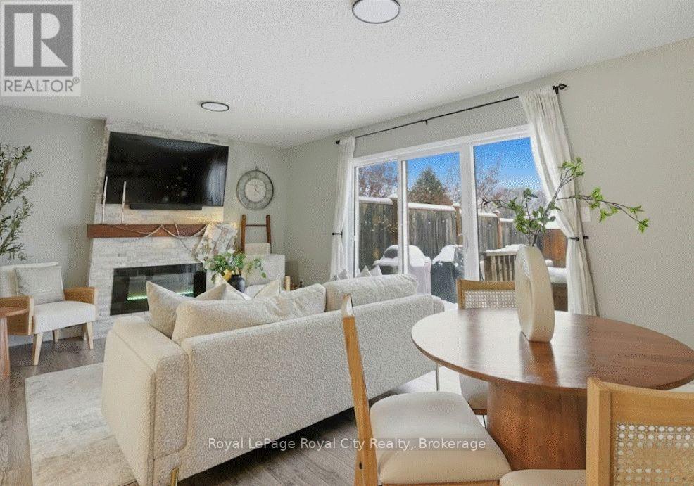 77 Severn Drive, Guelph, Ontario  N1E 7L2 - Photo 4 - X12733782