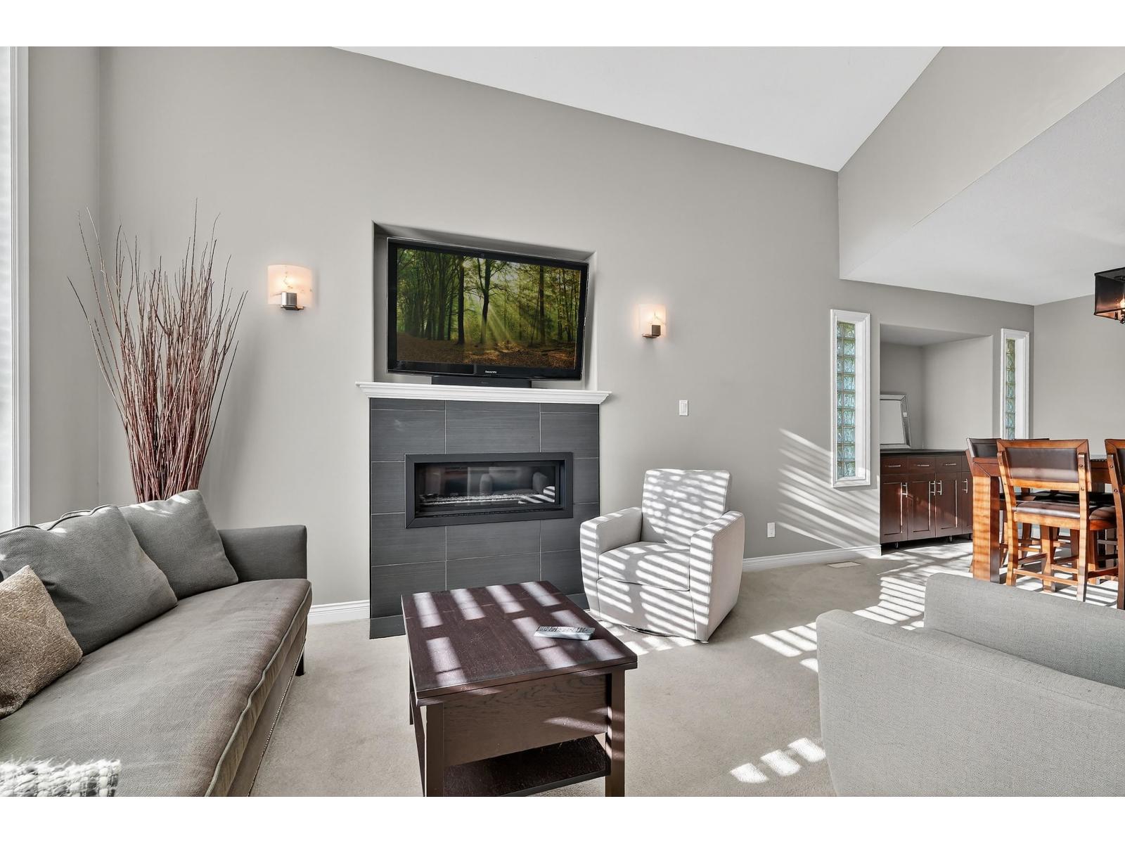 1551 161b Street, Surrey, British Columbia  V4A 9W3 - Photo 5 - R3083814