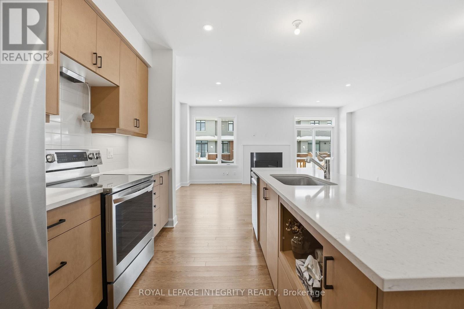 1194 Spoor Street, Ottawa, Ontario  K2W 1A1 - Photo 6 - X12733890