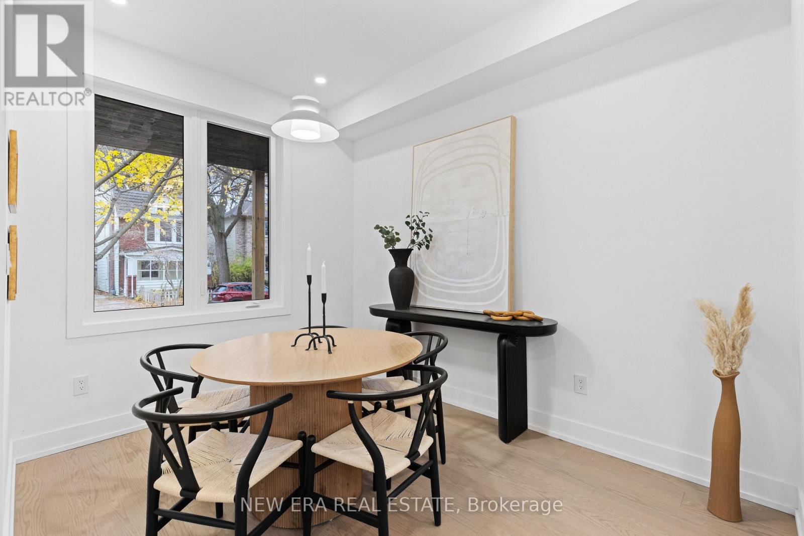 148 Rhodes Avenue, Toronto, Ontario  M4L 3A1 - Photo 7 - E12709106