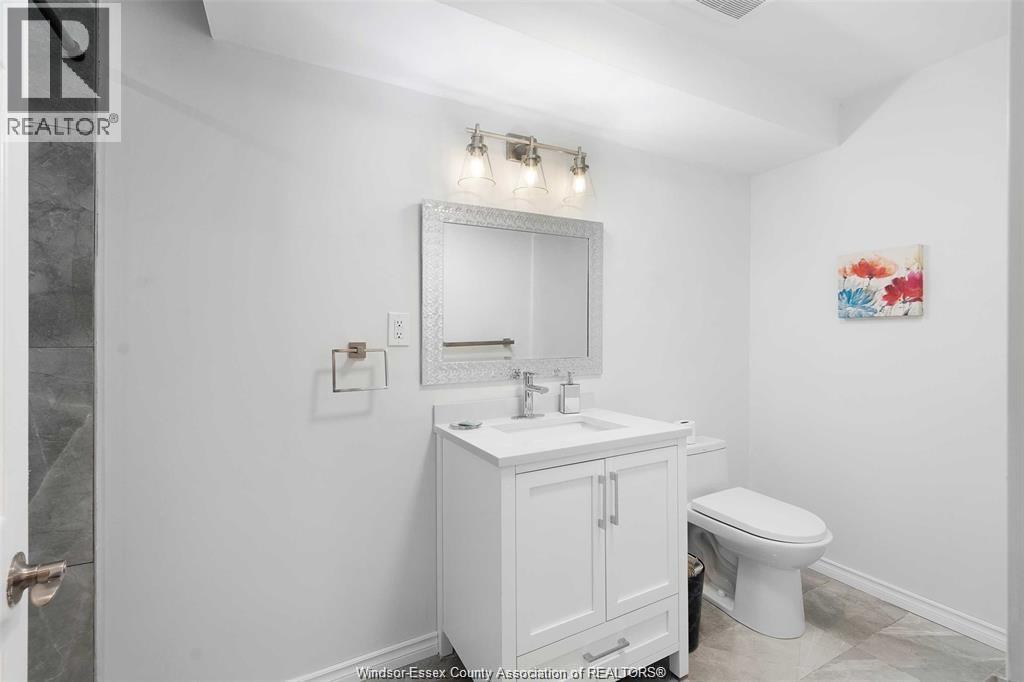 1078 Charlotte Crescent, Lakeshore, Ontario N0R 1A0 - Photo 47 - 26002032