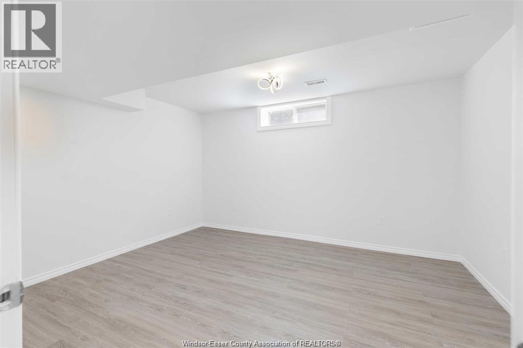 1078 Charlotte Crescent, Lakeshore, Ontario N0R 1A0 - Photo 46 - 26002032