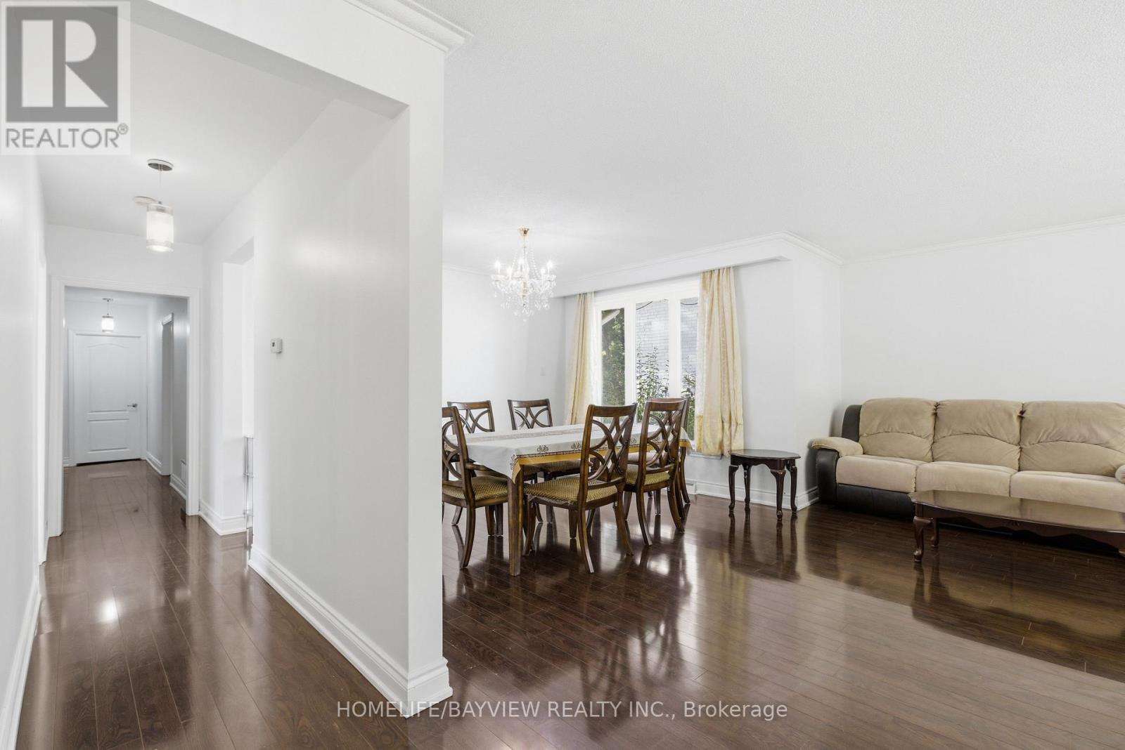 42 Tollerton Avenue, Toronto, Ontario  M2K 2H3 - Photo 8 - C12733864