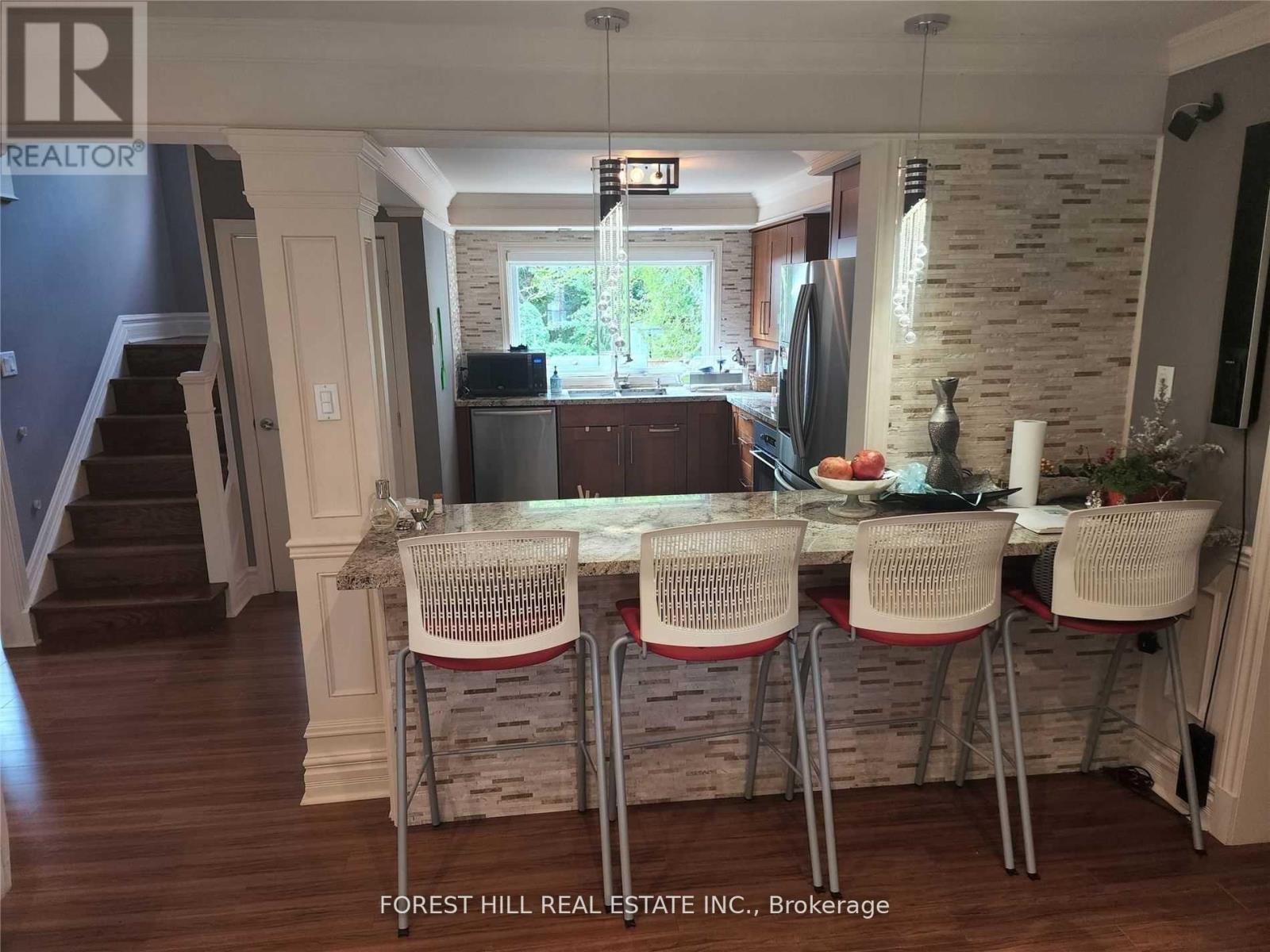 157 Northwood Drive, Toronto, Ontario  M2M 2K2 - Photo 5 - C12733872