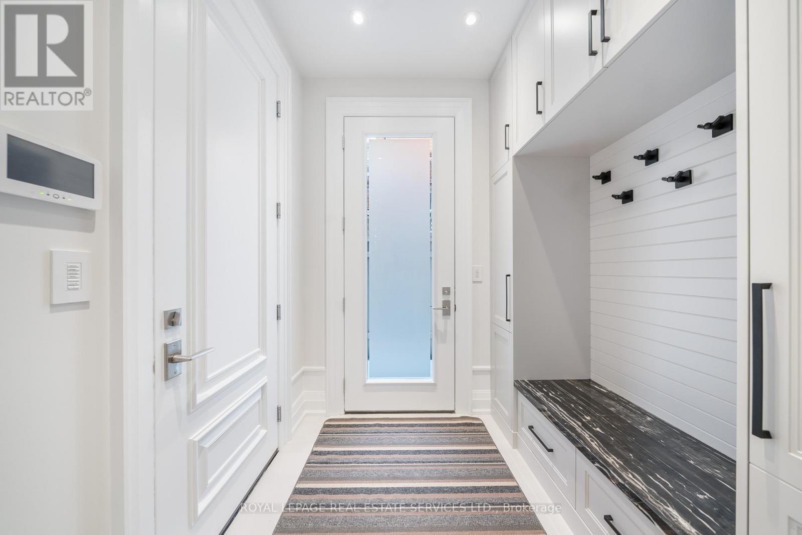 83 Kimbark Boulevard, Toronto, Ontario  M5N 2X9 - Photo 14 - C12733910