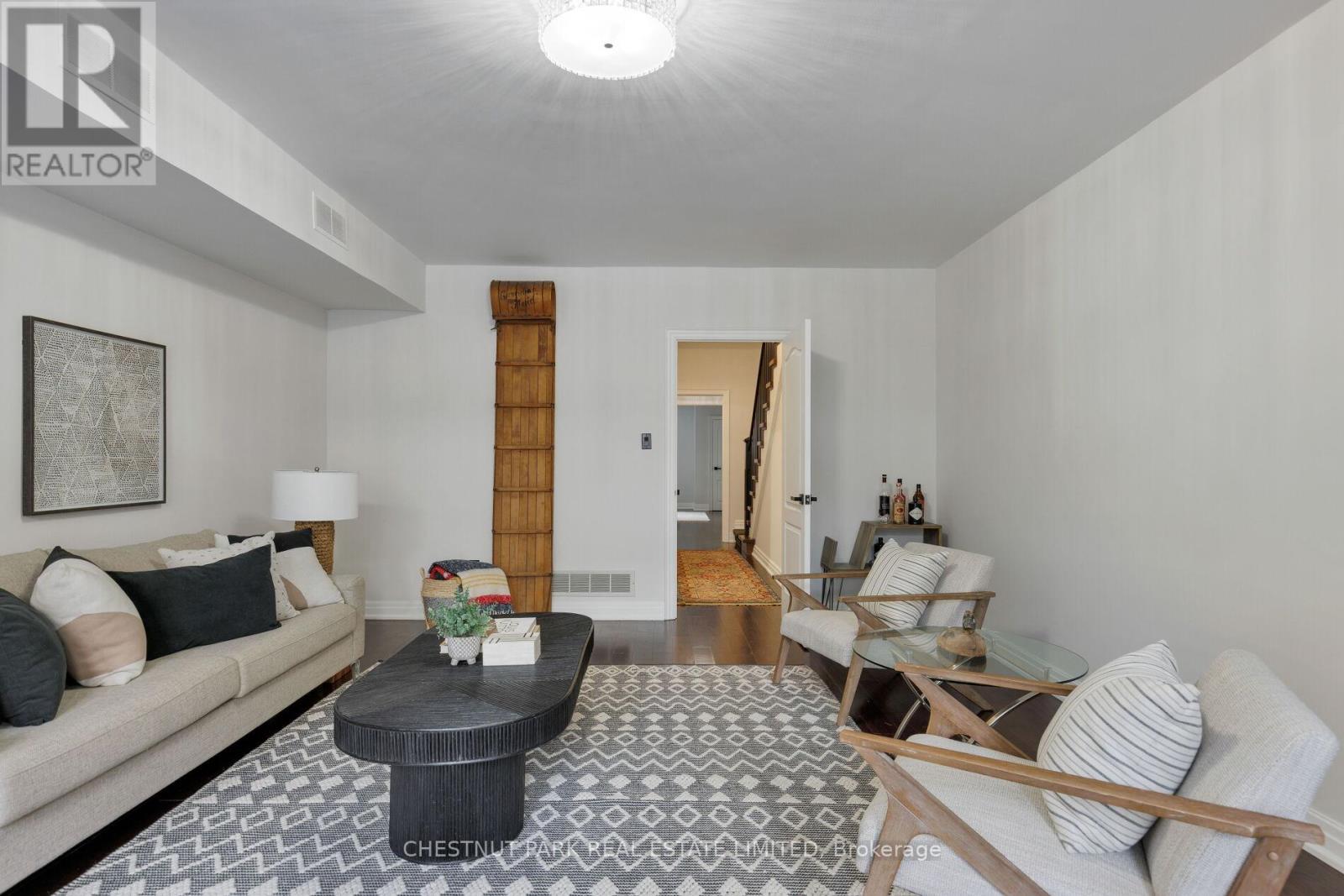 211 Walmer Road, Toronto, Ontario  M5R 3P7 - Photo 41 - C12733958