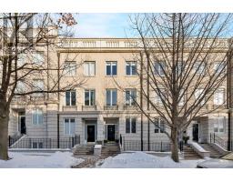 211 WALMER ROAD, Toronto, Ontario