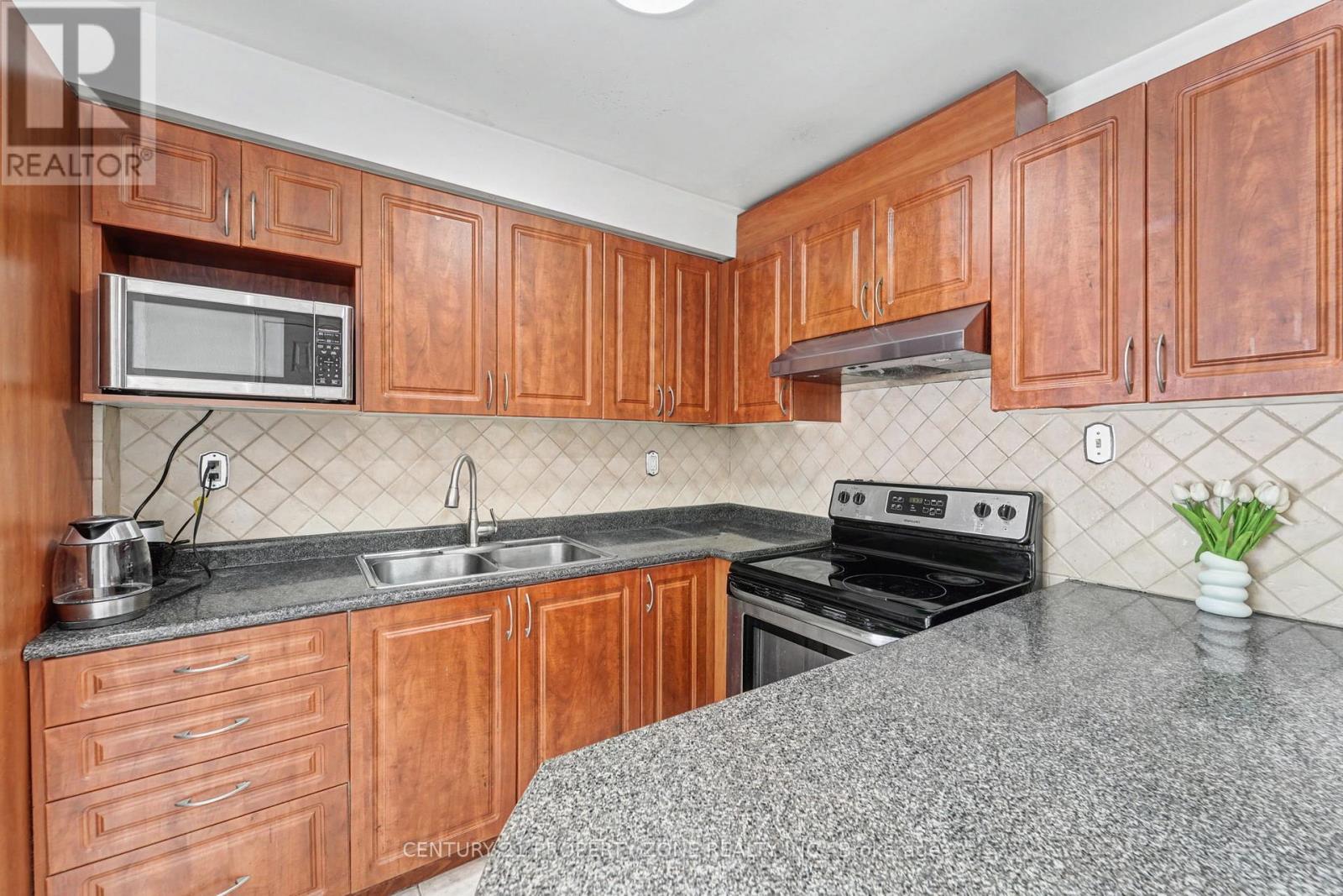 16 Chad Crescent, Toronto, Ontario  M1B 2Z6 - Photo 13 - E12733922