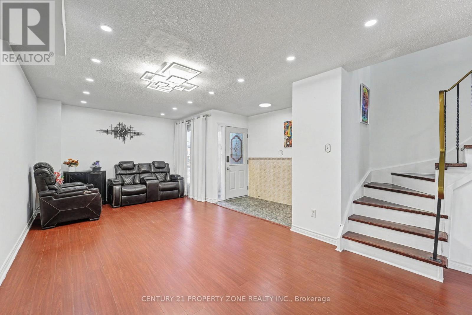 16 Chad Crescent, Toronto, Ontario  M1B 2Z6 - Photo 9 - E12733922