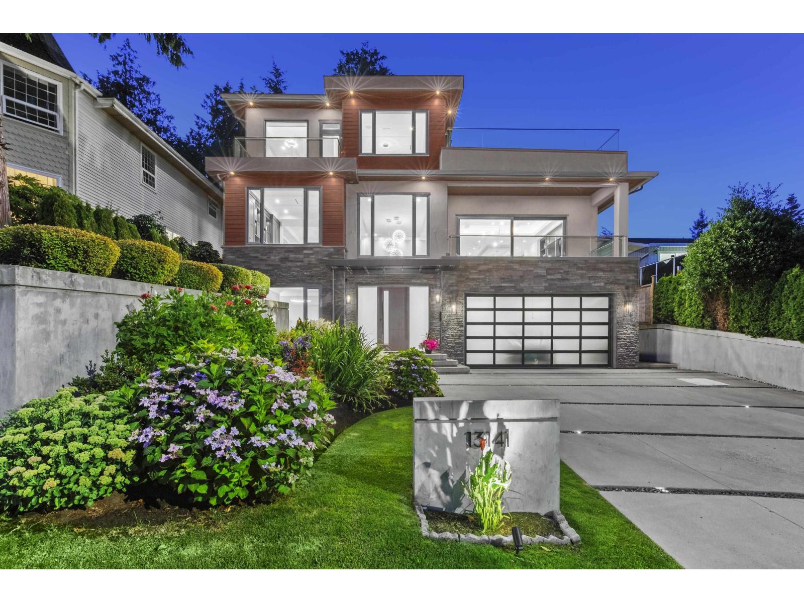 13141 Marine Drive, Surrey, British Columbia  V4A 1E6 - Photo 1 - R3083889