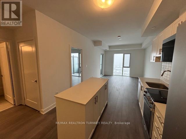 1201 - 705 Davis Drive, Newmarket, Ontario  L3Y 0J1 - Photo 7 - N12722484