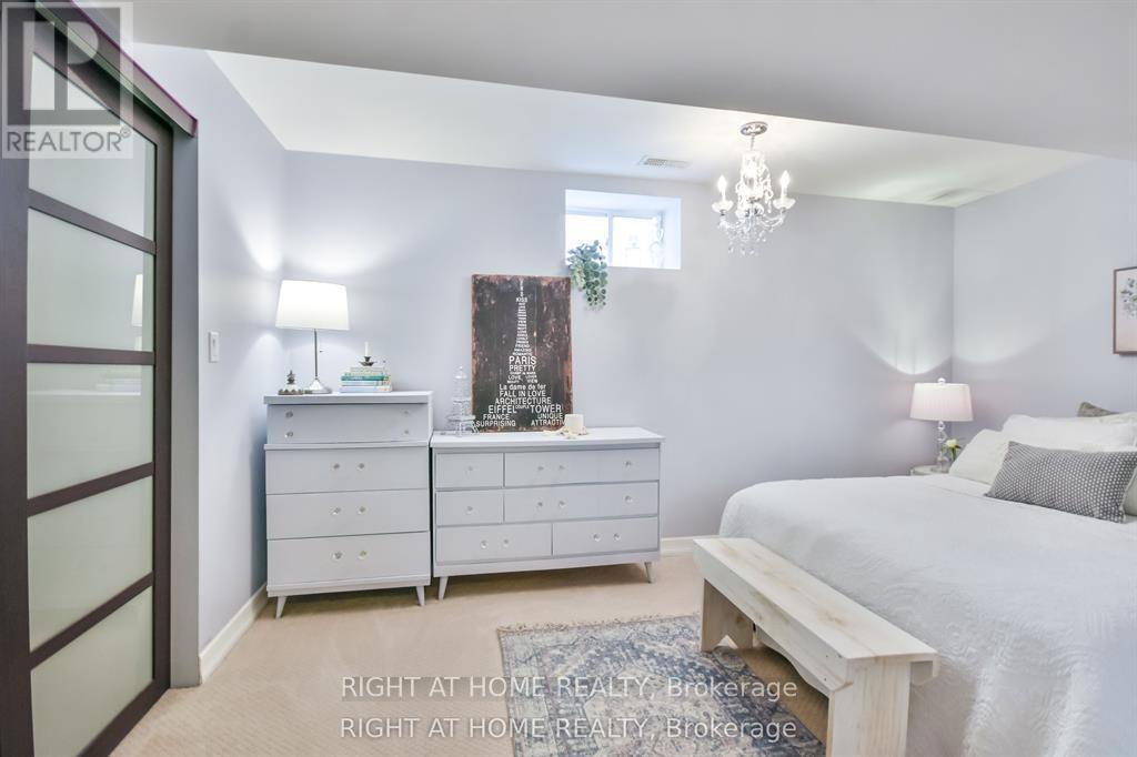 13 Couples Court, Barrie, Ontario  L4M 6V5 - Photo 25 - S12733936