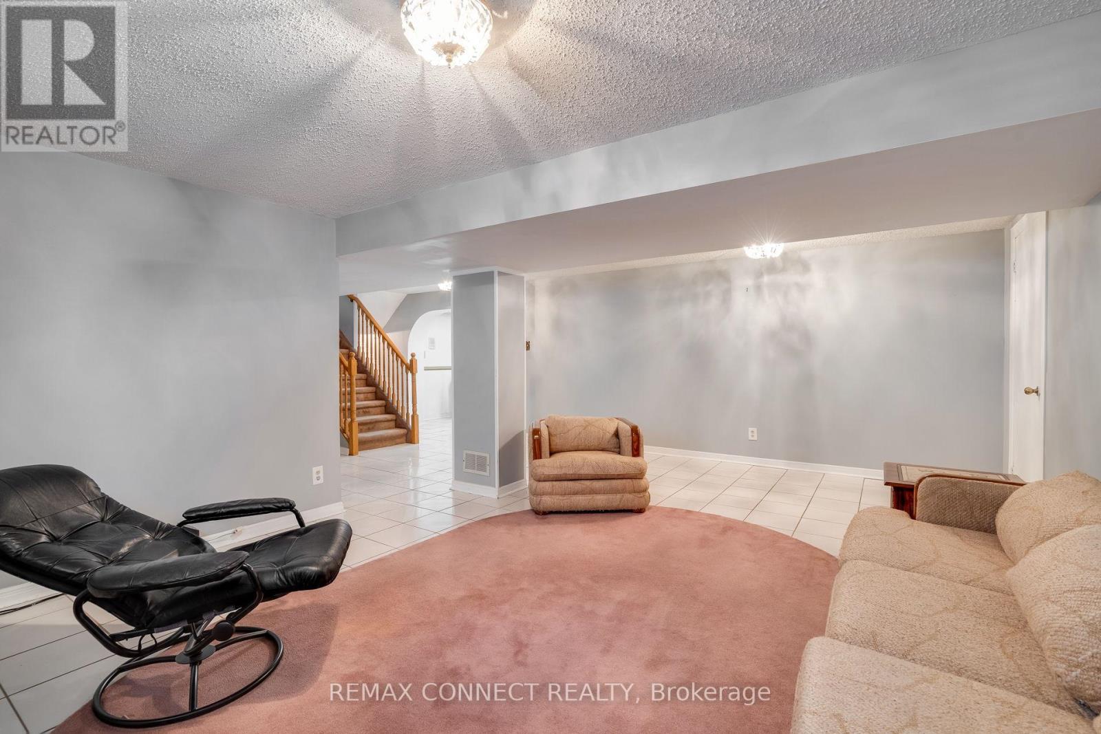 17 Altair Avenue, Toronto, Ontario  M1W 2R1 - Photo 23 - E12560288