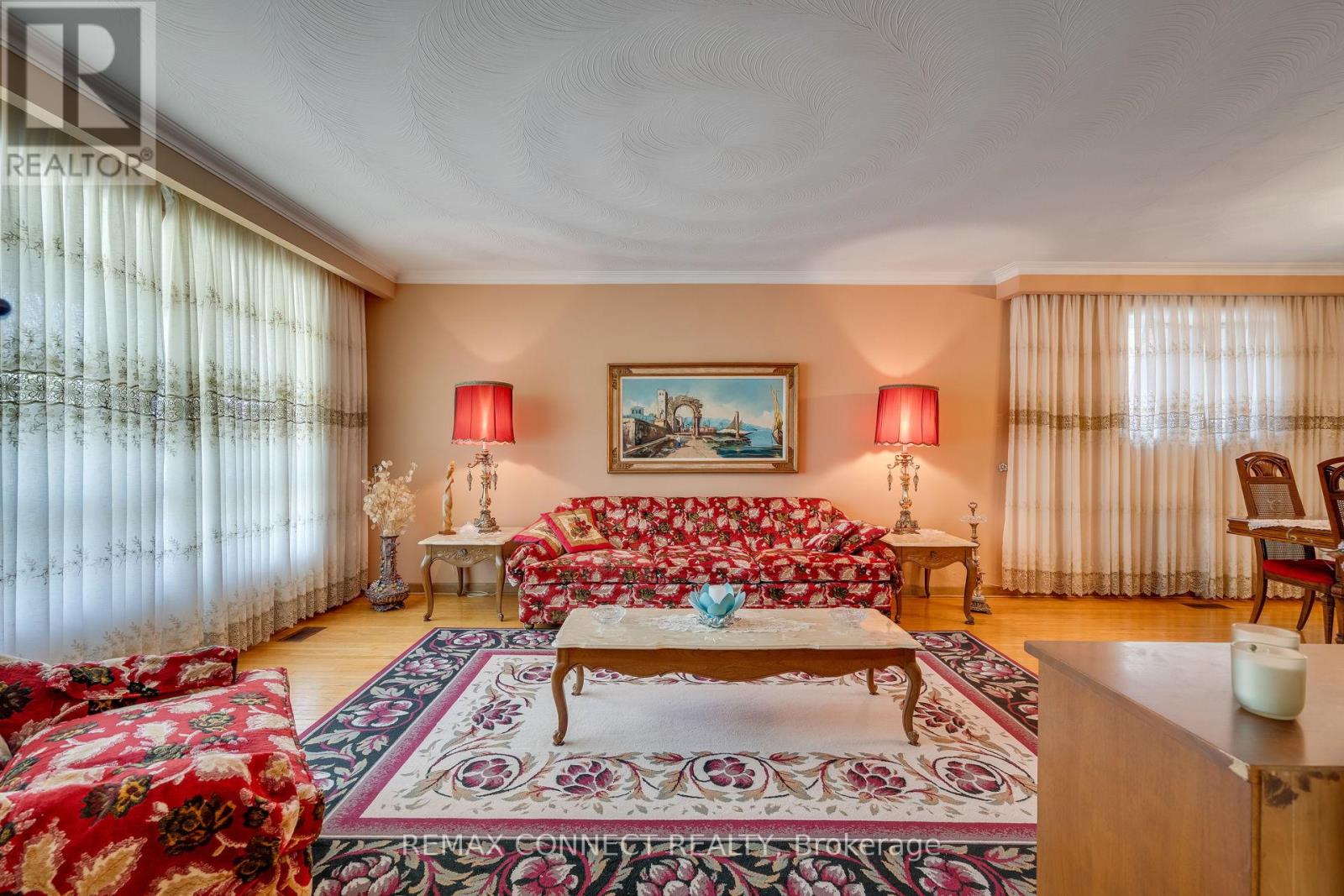 17 Altair Avenue, Toronto, Ontario  M1W 2R1 - Photo 3 - E12560288