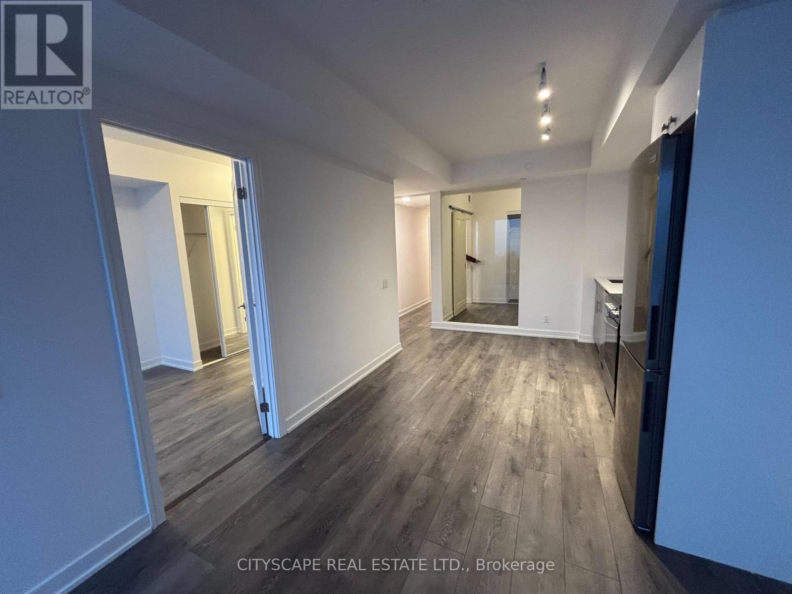 911 - 2 Manderley Drive, Toronto, Ontario  M1N 0C7 - Photo 5 - E12721196