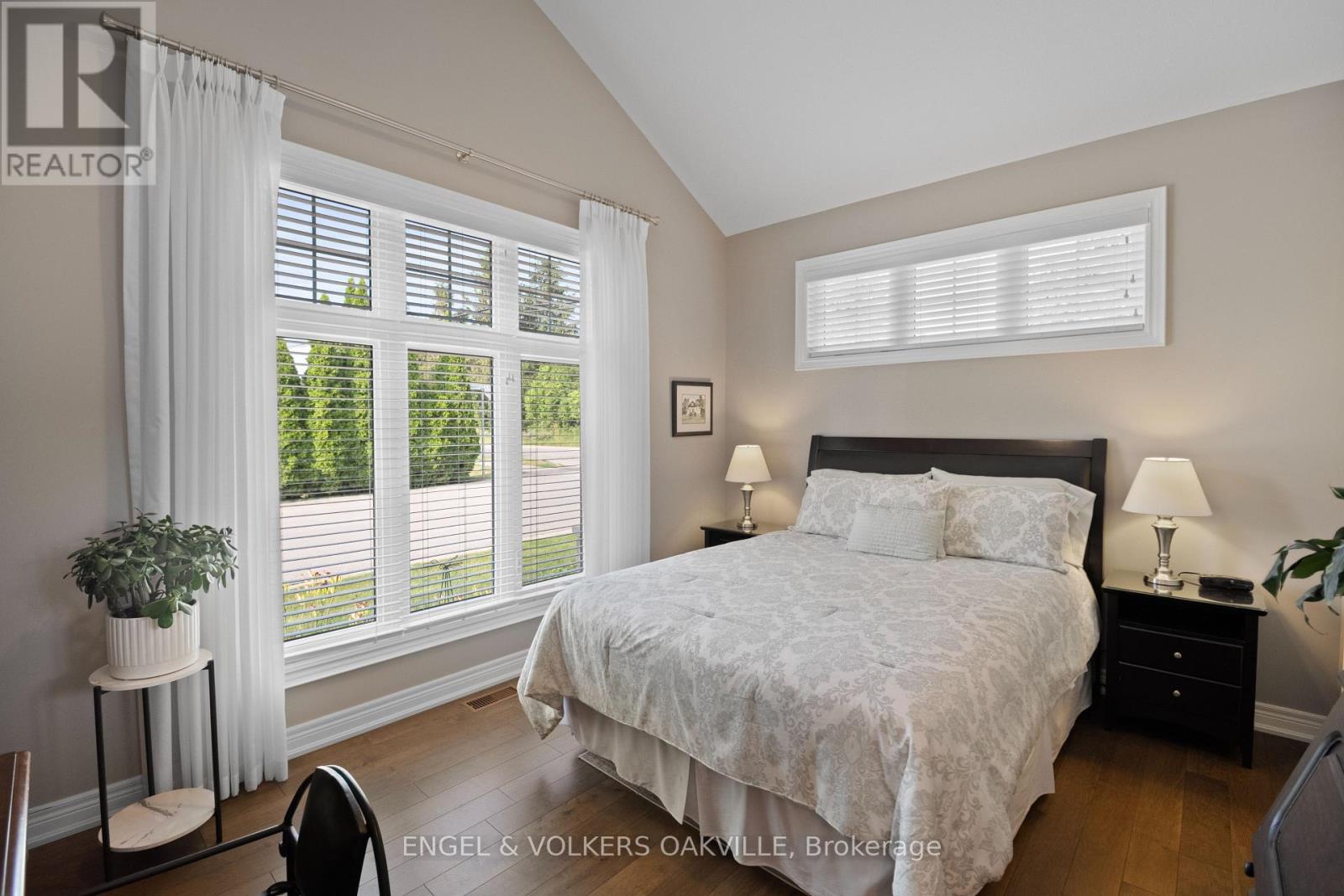 2 Sawmill Lane, Niagara-On-The-Lake, Ontario  L0S 1J1 - Photo 15 - X12715068