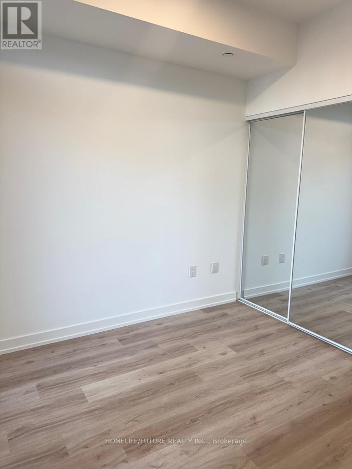 2305 - 395 Square One Drive, Mississauga, Ontario  L5B 0P6 - Photo 8 - W12733892