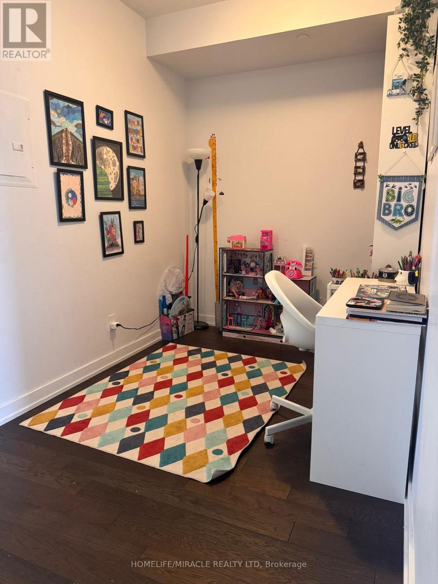 2106 - 510 Curran Place, Mississauga, Ontario  L5B 0J4 - Photo 11 - W12733902