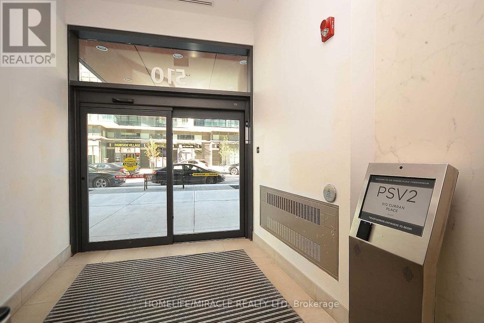 2106 - 510 Curran Place, Mississauga, Ontario  L5B 0J4 - Photo 3 - W12733902