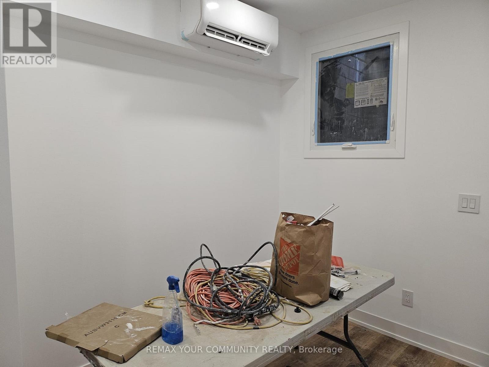 Lower - 983 Dovercourt Road, Toronto, Ontario  M6H 2X6 - Photo 10 - W12733908