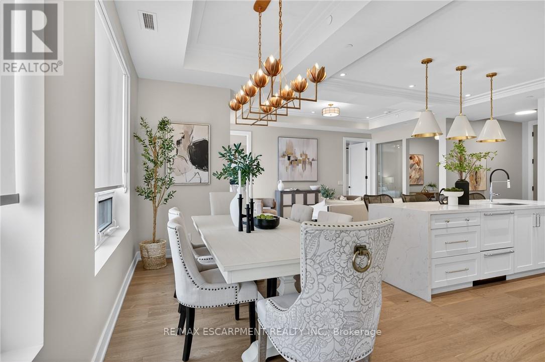 401 - 123 Maurice Drive, Oakville, Ontario  L6K 2W6 - Photo 16 - W12733926