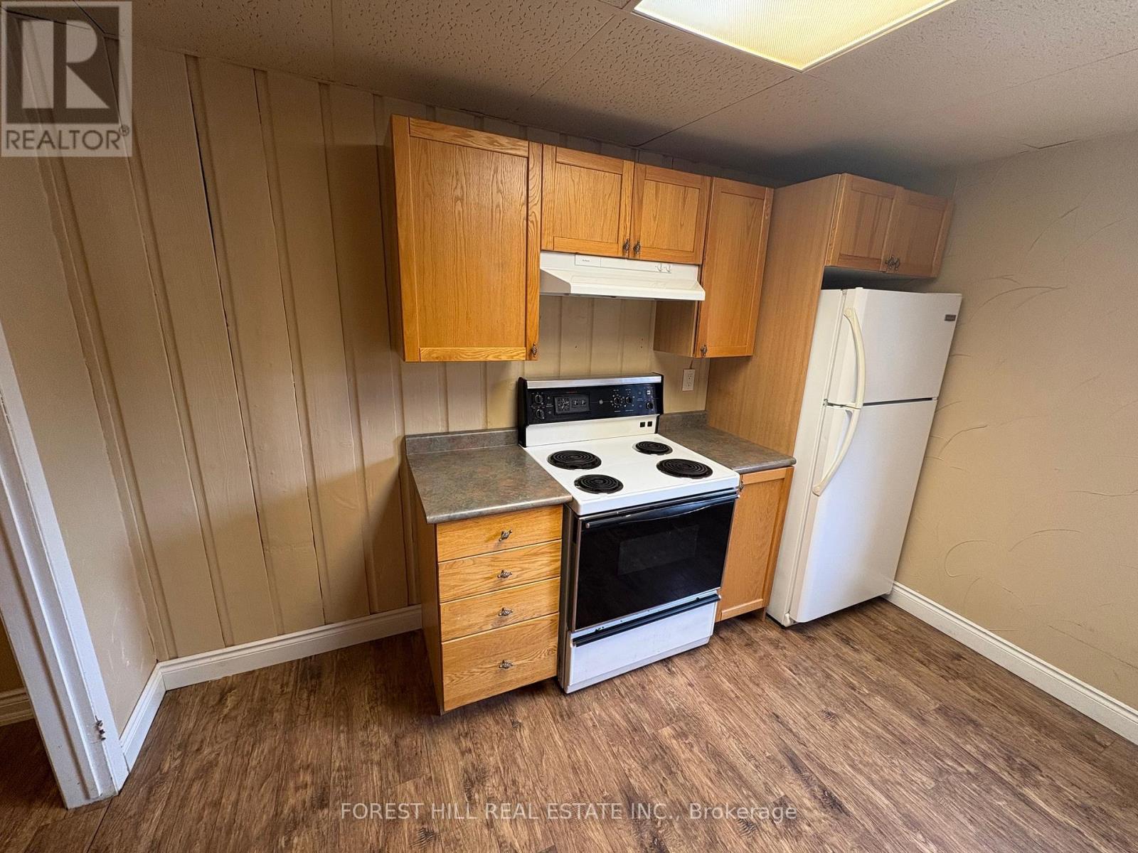 [upper] - 12 Mill Street, Mississauga, Ontario  L5M 1Y1 - Photo 4 - W12733944