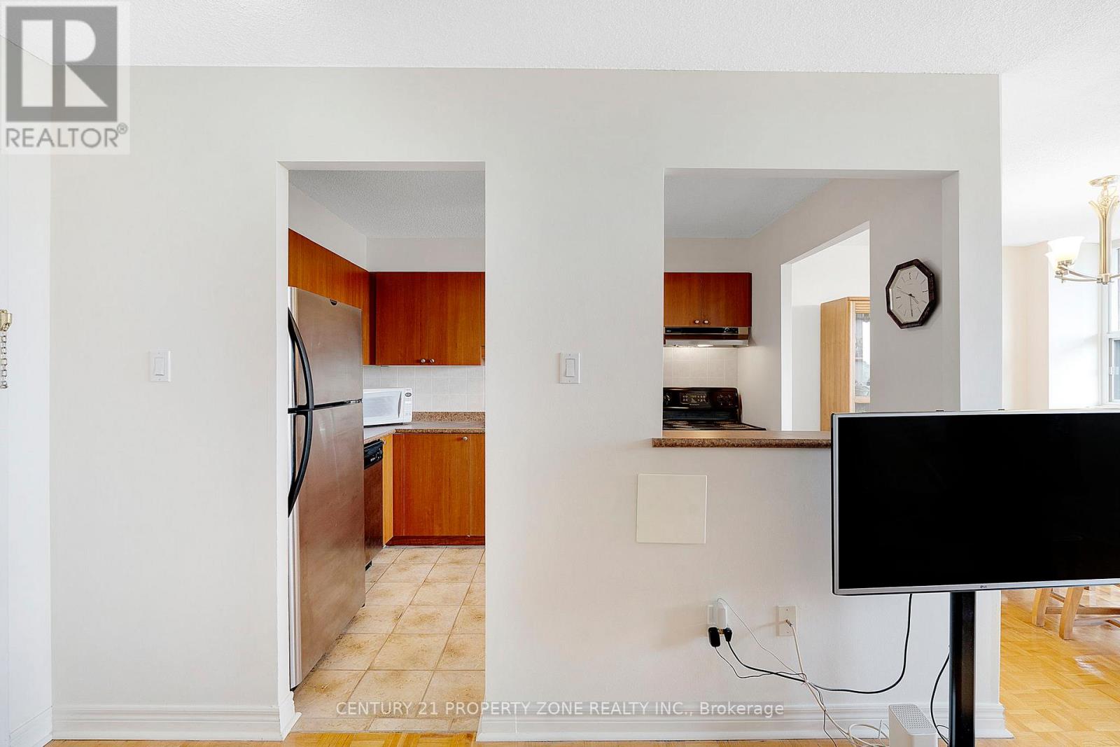 905 - 3501 Glen Erin Drive, Mississauga, Ontario L5L 2E9 - Photo 9 - W12733978