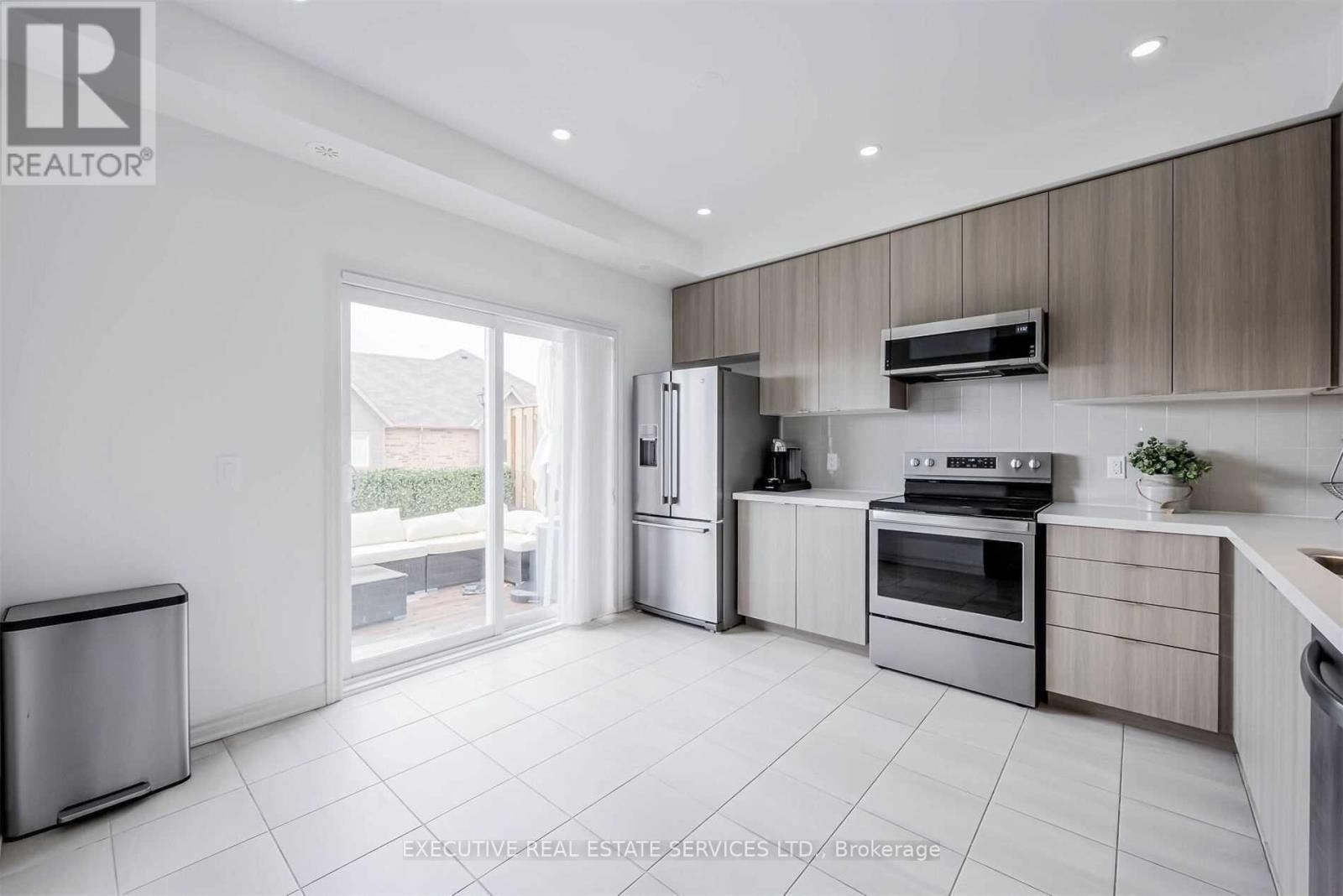 4 - 50 Edinburgh Drive, Brampton, Ontario  L6Y 1N9 - Photo 12 - W12733988